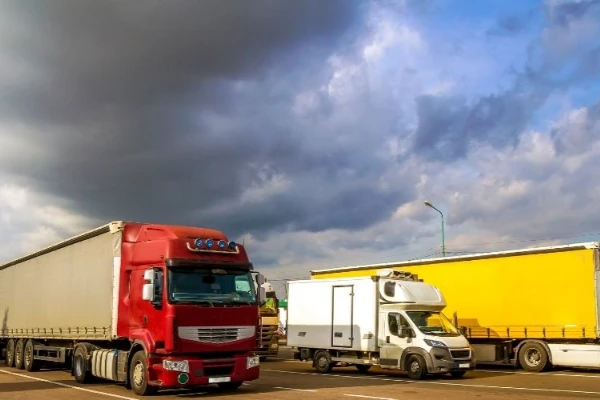 Adana Küçükçekmece Nakliyat Ambarları